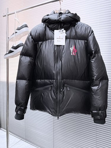 Moncler Black Logo-Back Quilted Hooded Puffer Jacket