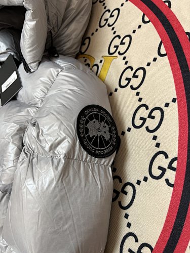 Canada Goose Silver Grey Glossy Quilted Hooded Puffer Jacket