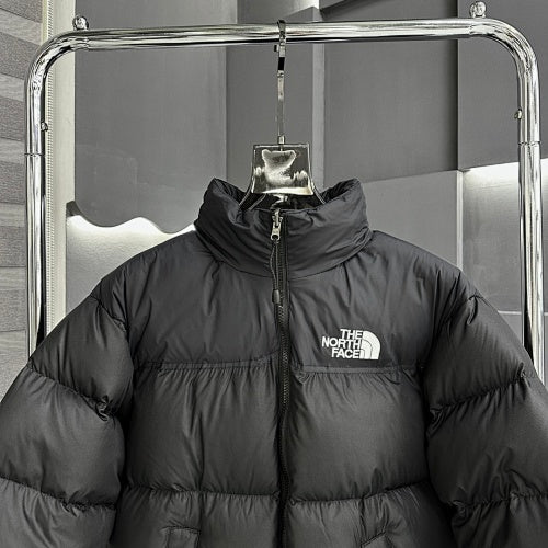 The North Face Black Wide-Quilt Stand-Collar Puffer Jacket