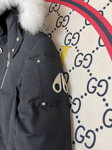 Moose Knuckles Black Quilted Hooded Parka Jacket