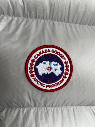 Canada Goose Silver Grey Glossy Quilted Puffer Vest