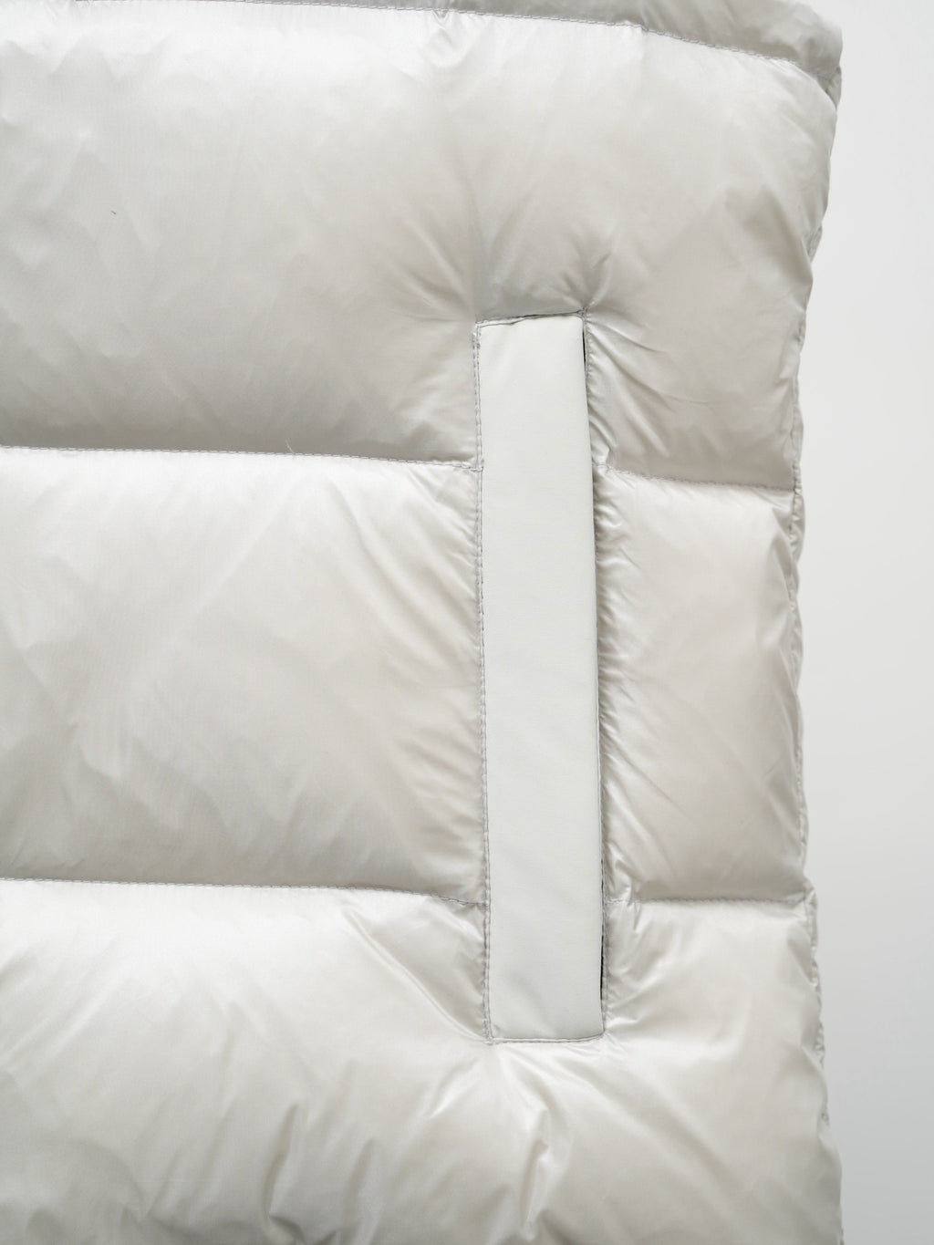 Moose Knuckles White Quilted Stand-Collar Puffer Vest