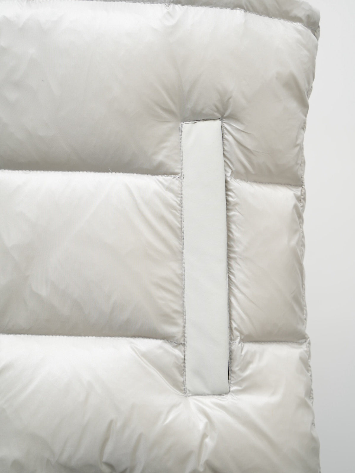 Moose Knuckles White Quilted Stand-Collar Puffer Vest