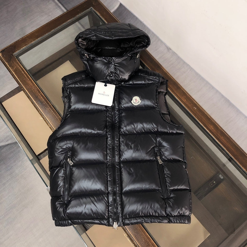 Moncler Black Glossy Quilted Detachable-Hood Puffer Vest