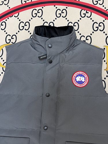 Canada Goose Charcoal Grey Quilted Logo-Patch Puffer Vest