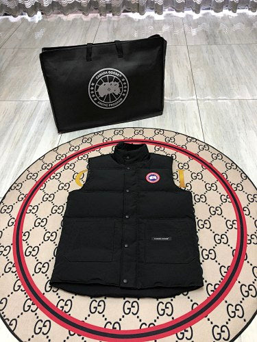 Canada Goose Black Quilted Logo-Patch Puffer Vest