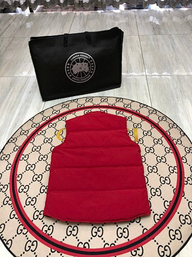 Canada Goose Red Quilted Logo-Patch Puffer Vest