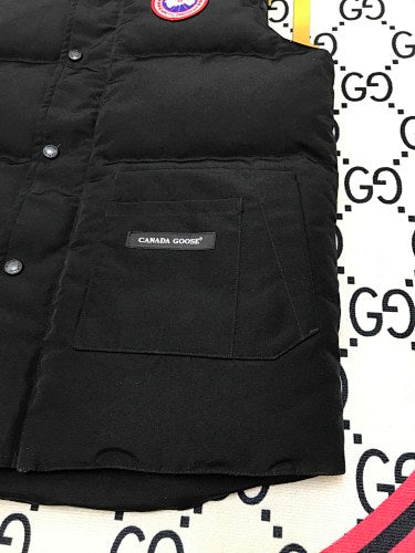 Canada Goose Black Quilted Logo-Patch Puffer Vest